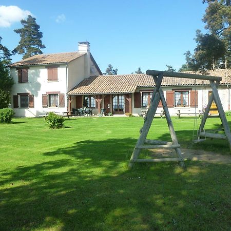 Auberge Les Volpilieres Ruynes-en-Margeride Εξωτερικό φωτογραφία