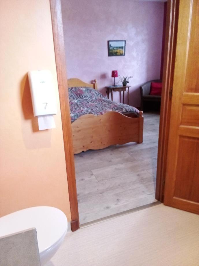 Auberge Les Volpilieres Ruynes-en-Margeride Εξωτερικό φωτογραφία