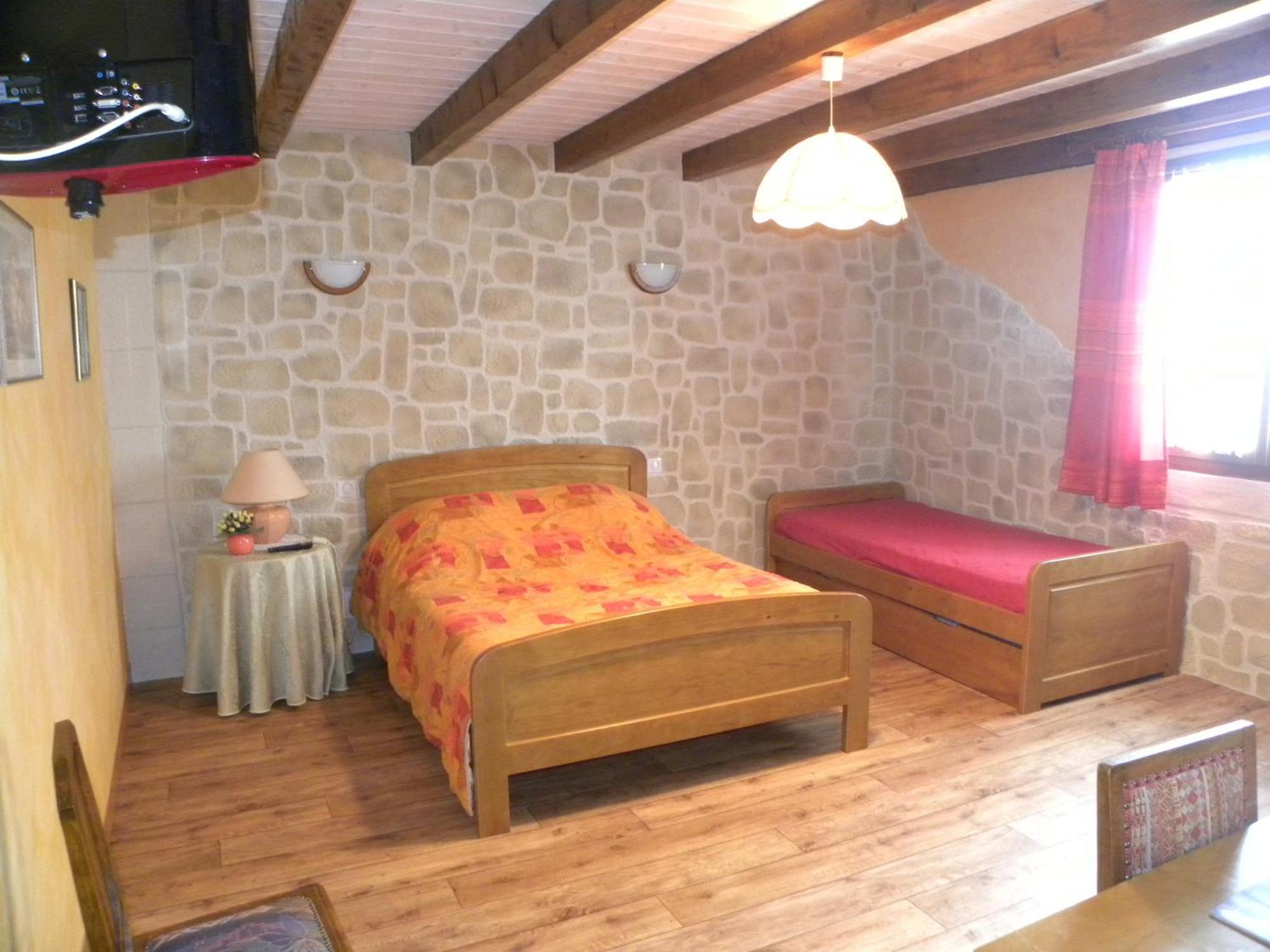 Auberge Les Volpilieres Ruynes-en-Margeride Εξωτερικό φωτογραφία