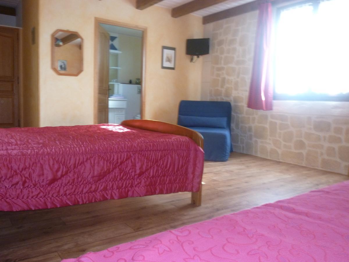 Auberge Les Volpilieres Bed and Breakfast Ruynes-en-Margeride Εξωτερικό φωτογραφία