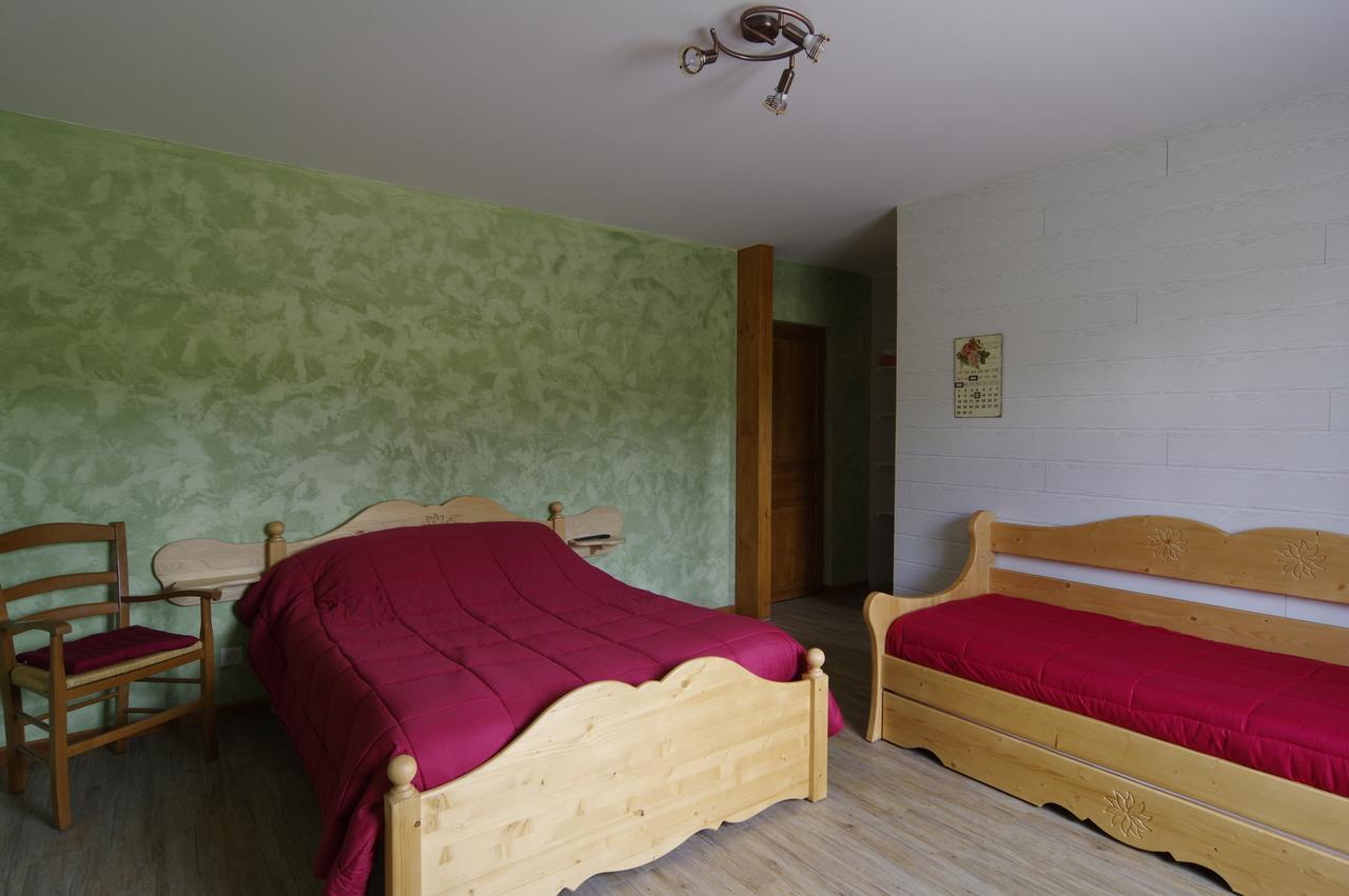 Auberge Les Volpilieres Ruynes-en-Margeride Εξωτερικό φωτογραφία